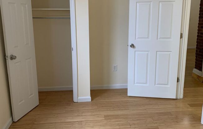 4 beds, 1 bath, $2,150, Unit #1