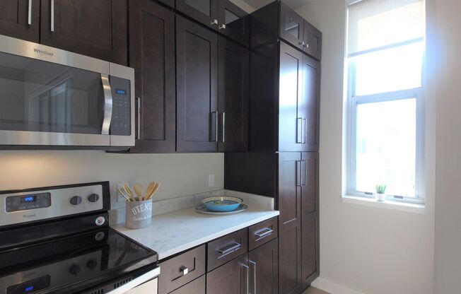 2 beds, 2 baths, 1,205 sqft, $1,875, Unit 201
