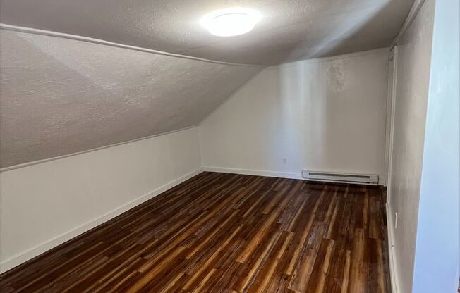 150 Maple St - Warren