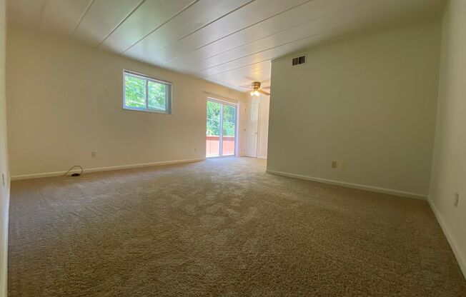 650 Center Road