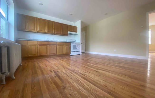 234 S 3 AVE