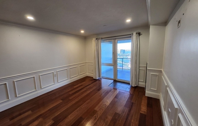 1 bed, 1.5 baths, 1,093 sqft, $3,195, Unit 507