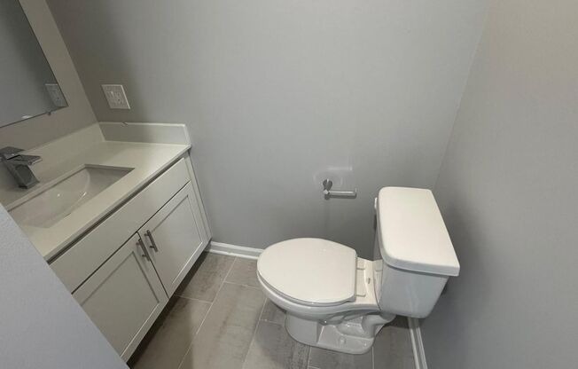 1 bed, 1 bath, 550 sqft, $1,300, Unit 402