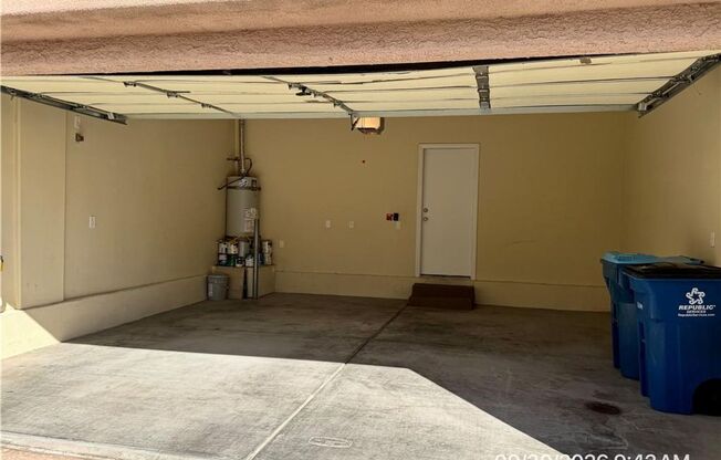 3 beds, 2.5 baths, $2,150