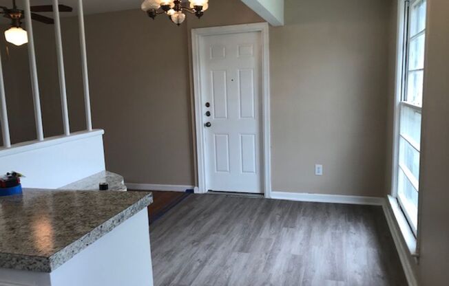 3 beds, 1 bath, $1,195