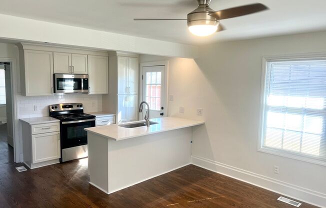 1802 N Alston Unit B - One Month Rent Free!