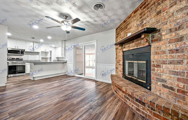 1128 TERRACE TRL