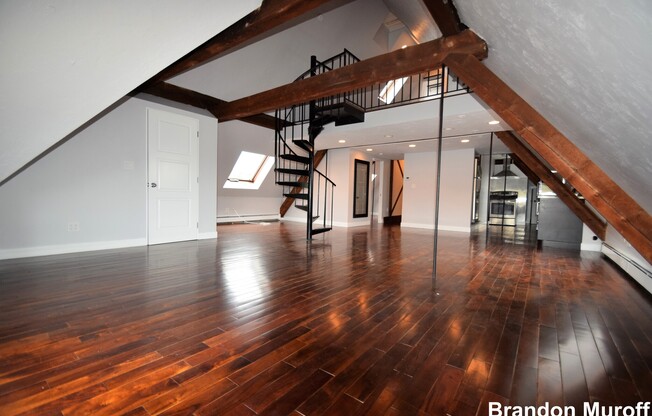444 Western Ave PH5