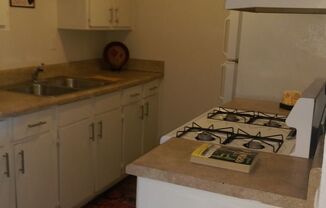 2 beds, 1 bath, 840 sqft, $975, Unit 2847 D