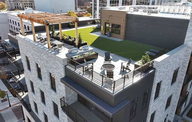 Rooftop Terrace at The Pearl, Fort Wayne, Indiana