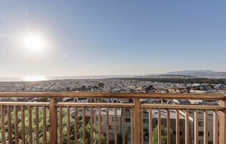 4 Bed / 2.5 Bath pet friendly Golden Gate Heights home with stunning views. YouTube Tour!