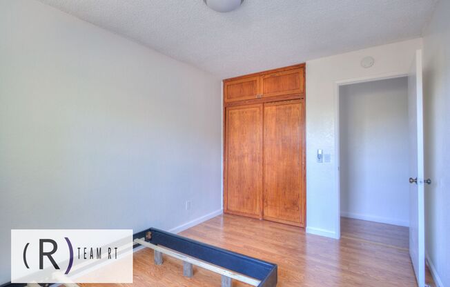 3 beds, 1 bath, $3,000