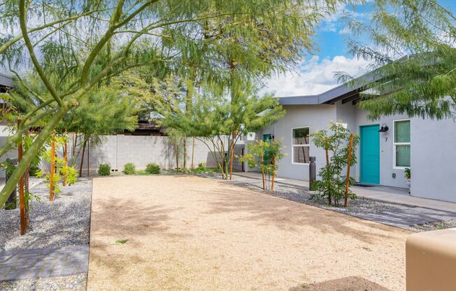 1 bed, 1 bath, 600 sqft, $1,300, Unit 20