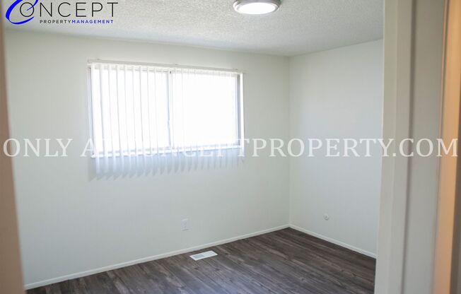 2 beds, 1 bath, 930 sqft, $1,299, Unit 58