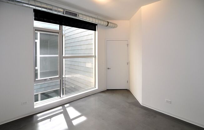 3 beds, 2 baths, 1,300 sqft, $3,650, Unit 308