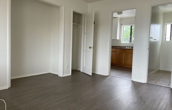 Studio, 1 bath, 430 sqft, $1,395, Unit 1914G