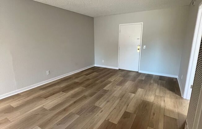 1 bed, 1 bath, 525 sqft, $1,795