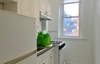 1302 COMMONWEALTH AVE