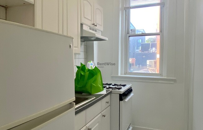 1302 COMMONWEALTH AVE