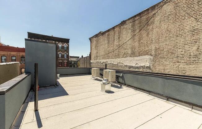 153 GRAND ST