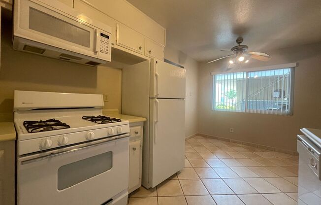Courtyard Apartments