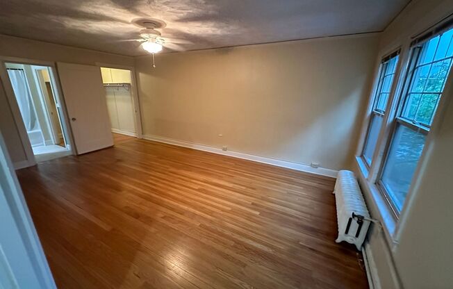 Studio, 1 bath, 456 sqft, $1,350, Unit 01 - 109