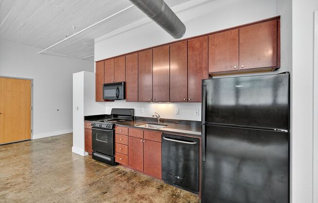 2 beds, 1 bath, 1,054 sqft, $1,225, Unit 110-407