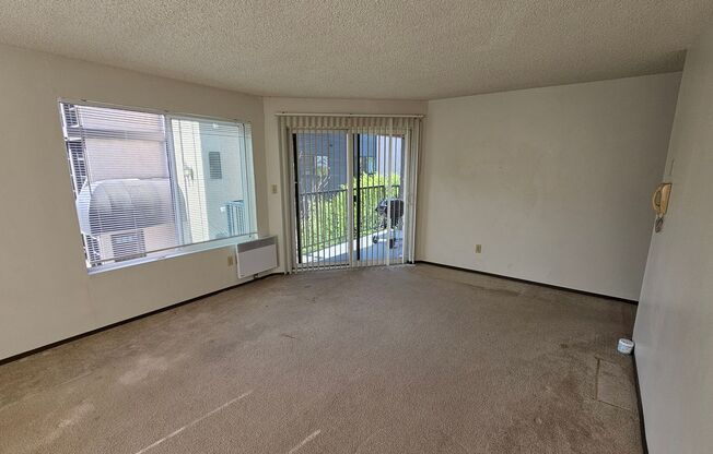 Villa Anita 2231 Franklin Ave E