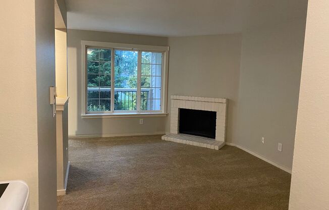 1 bed, 1 bath, $1,525