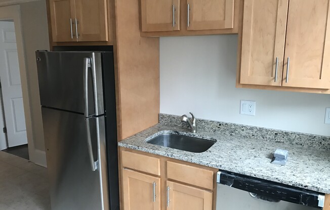 16 Short St Apt 1