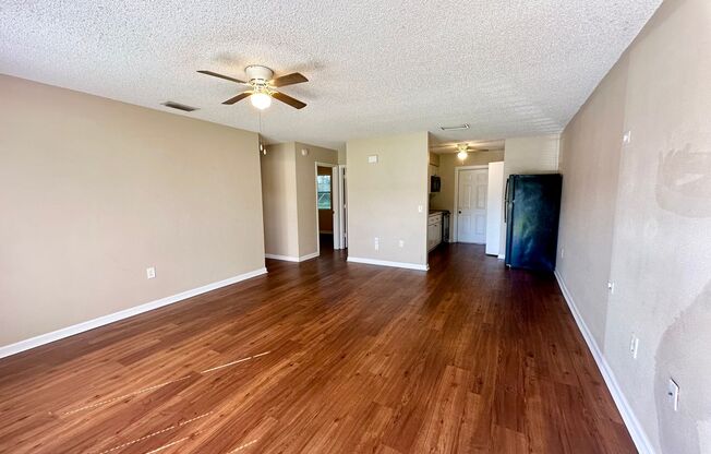 1109 - 1111 Old South Drive