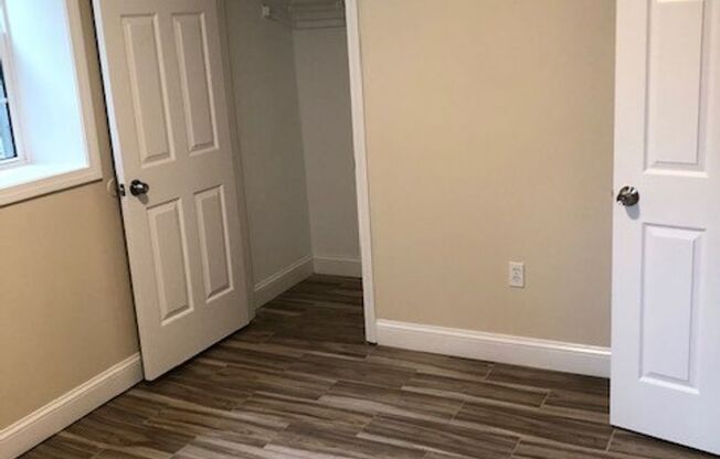 2 beds, 1 bath, 1,050 sqft, $2,500, Unit 4 WC- 19