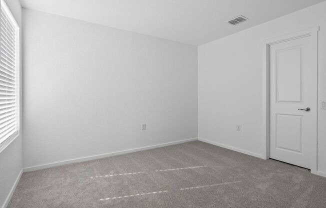 Private Bedroom for Rent – 5 Minutes from Texas A&M–San Antonio!