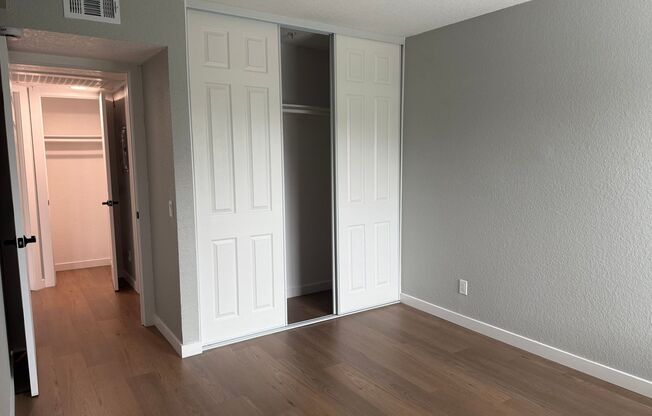 2 beds, 1 bath, 821 sqft, $2,820, Unit F006