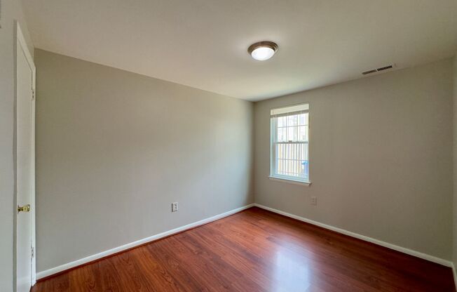 Charming 3Bed/1Bath Family Townhome in Oldtown Baltimore