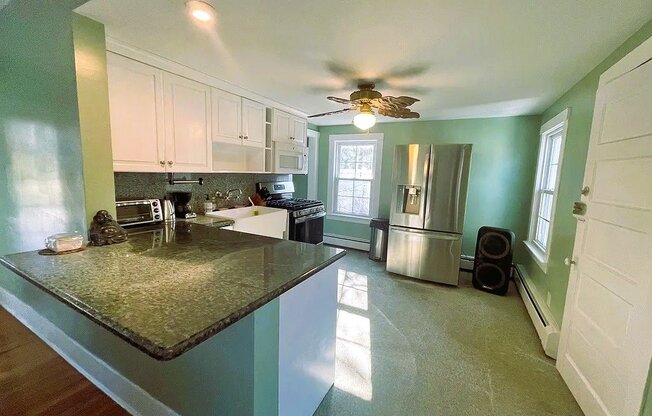342 BAYVILLE RD