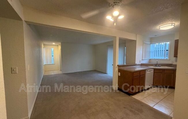 3002 Antique Oaks Cir