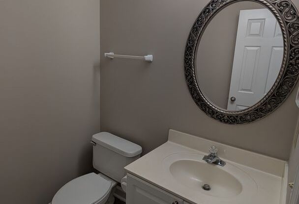 Three Bedroom Waterfront Condo Mooresville