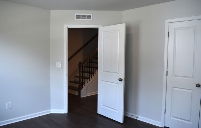 PRICE REDUCTION!! New build 3 bedroom 3.5 bath Townhome in Apex!
