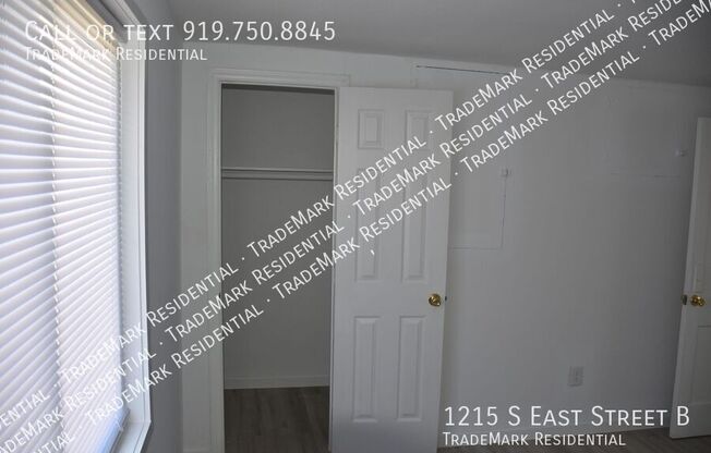 1215 S E C