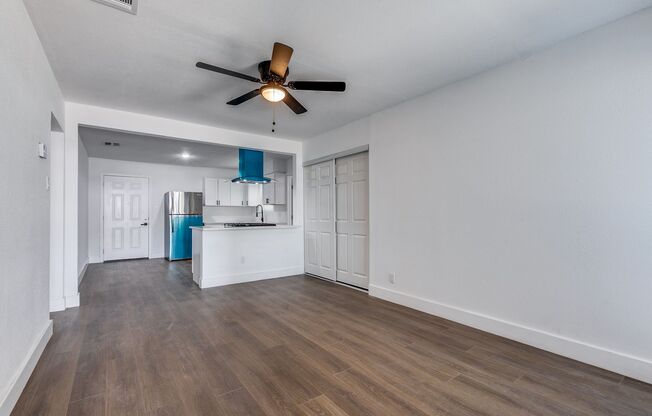 RENOVATED 3-BEDROOM HOME IN UNITED WESTWOOD