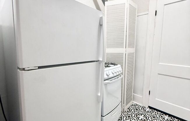 1 bed, 1 bath, $1,075, Unit B2607