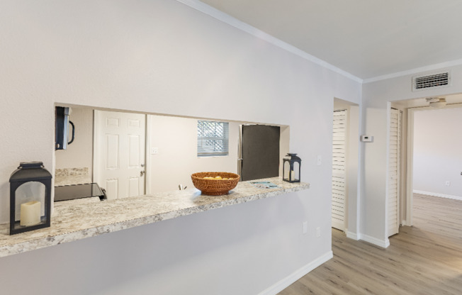 121 DANUBE AVE