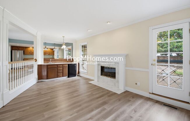 Spacious Three Bedroom Home in Desirable Charbonneau!