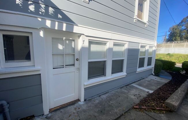5825 Keith Ave.