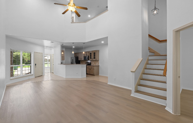 10302 BUFFUM ST