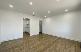 2 beds, 1 bath, $1,650