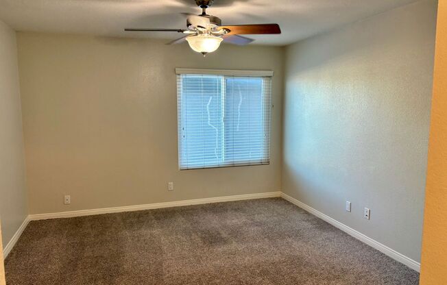 1 bed, 1 bath, 736 sqft, $2,150, Unit E014