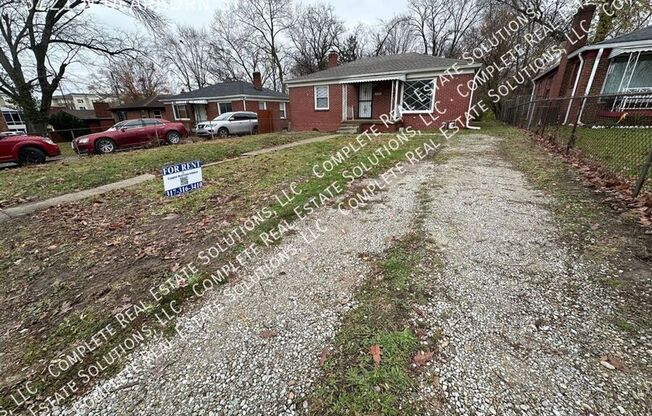 Ask about the move in special for this 3 bedroom, 1 bath home located at 3721 N. Dearborn St., Indianapolis