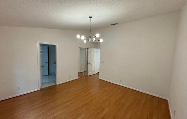 3 beds, 2 baths, $3,500, Unit # 18237